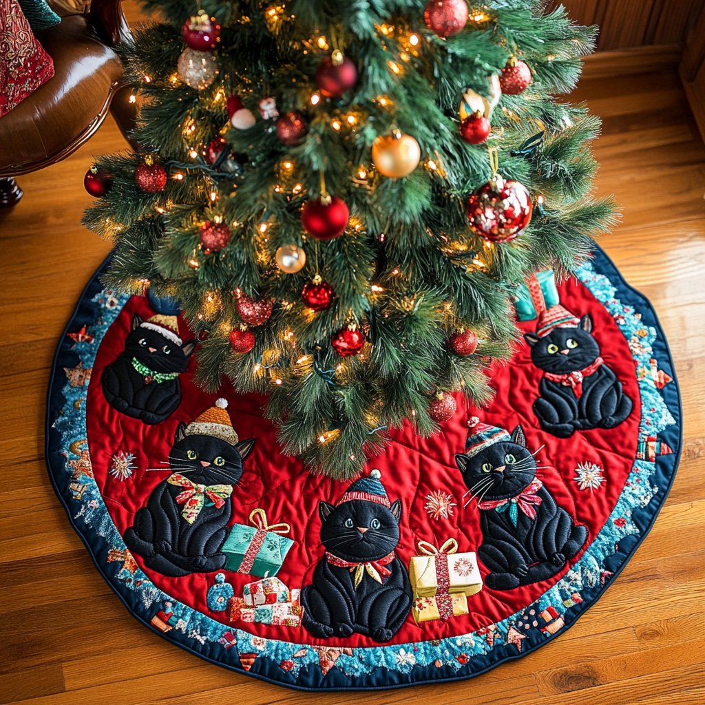 Cat Delight Christmas Quilted Tree Skirt NCU0DDK1443