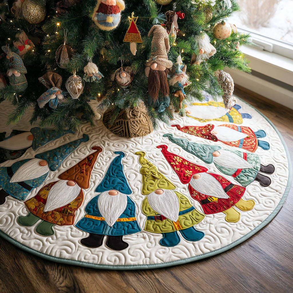 Chuckle Tinsel Christmas Quilted Tree Skirt NCU0PTT1612