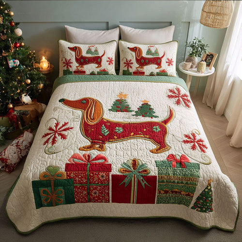 Holly Hound 3-Piece Quilted Bedding Set NCU0PTT1457