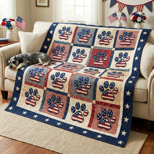 Americana Pawprint Quilted Blanket NCU0NTV1076