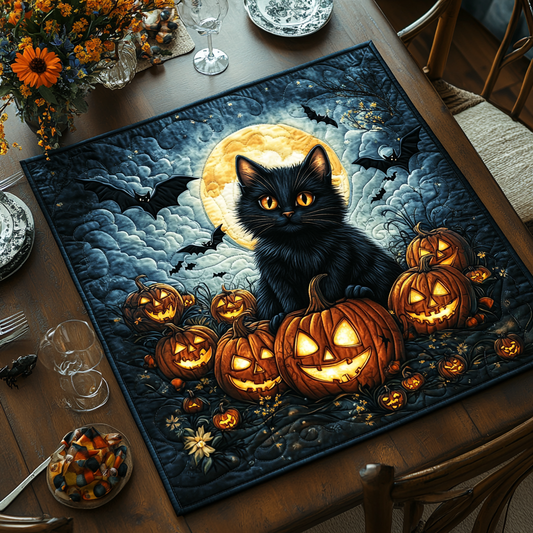 Autumn Cat Quilted Table Topper NCU0DDK947