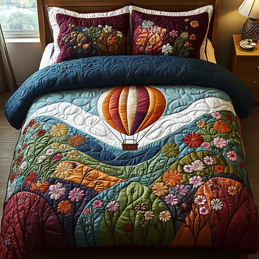 Balloon Odyssey Quilted Bedding Set NCU0DV130