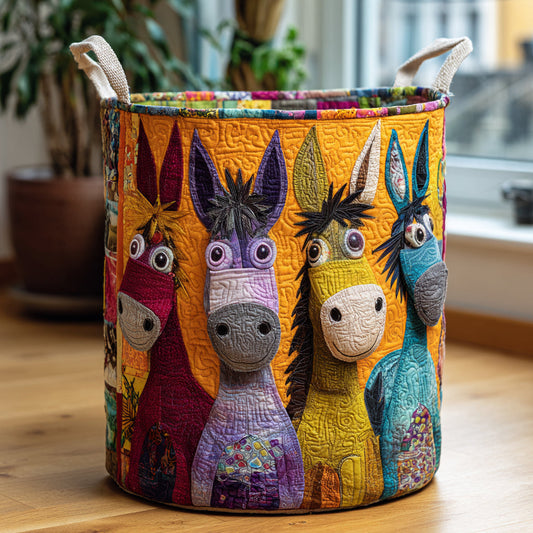 Barnyard Buddy Quilted Laundry Basket NCU0DV1697