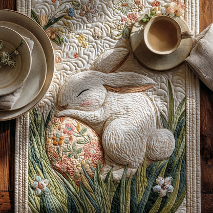 Bunny Hug Patchwork Quilted Table Runner NCU0DQQ0434