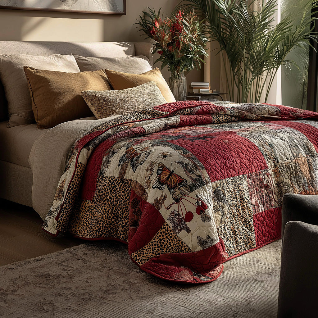 Butterfly Noir Romance Quilted Blanket NCU0LDH271