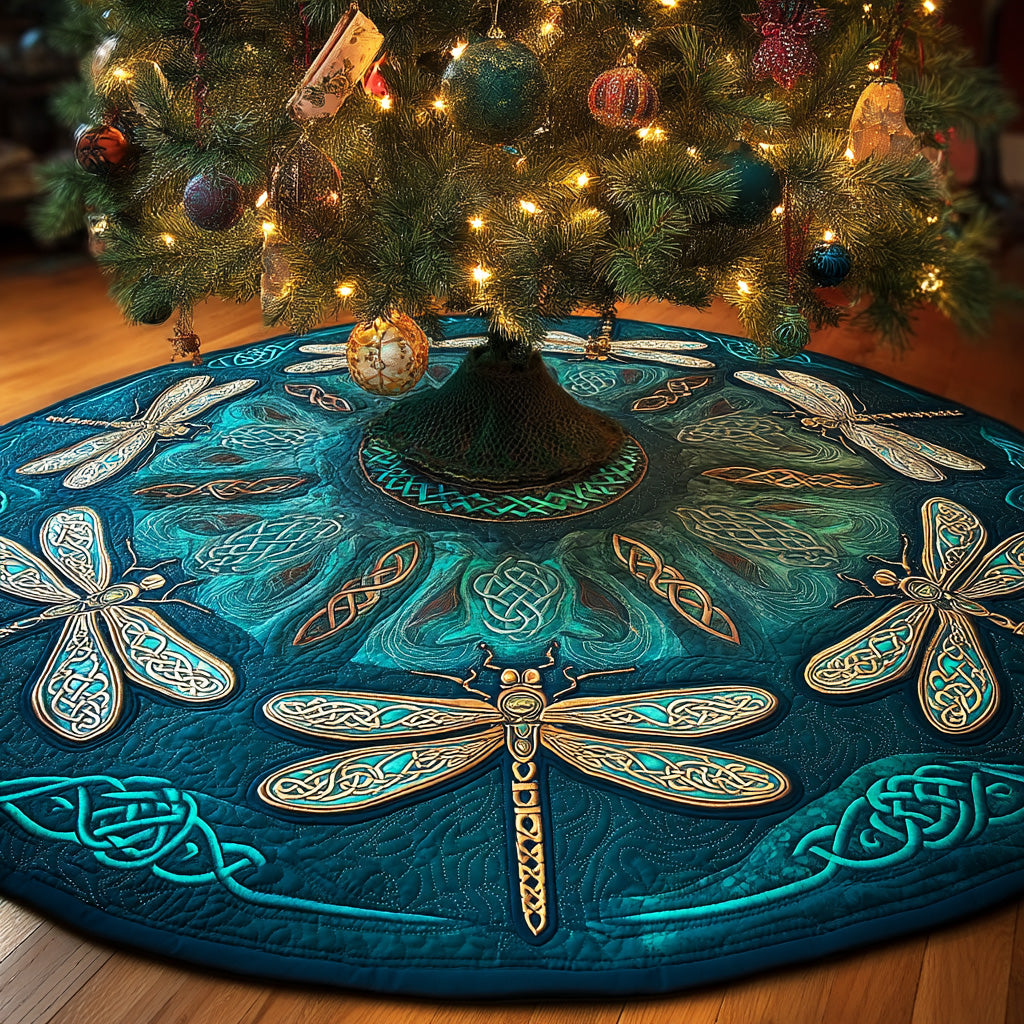 Celtic Meadow Flight Christmas Quilted Tree Skirt NCU0NTD1024