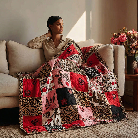 Cherry Noir Muse Quilted Blanket NCU0LDH268