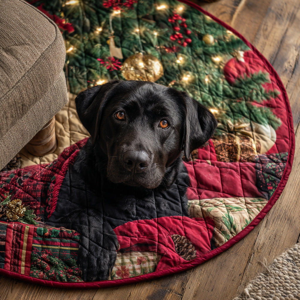 Christmas Faithful Black Lab Gaze Quilted Round Mat NCU0DV1205