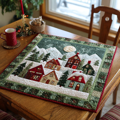 Christmas Hamlet Table Topper NCU0NTV074