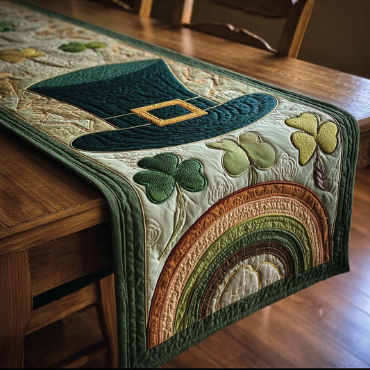 Clover Haven Quilted Table Runner NCU0DQQ0202