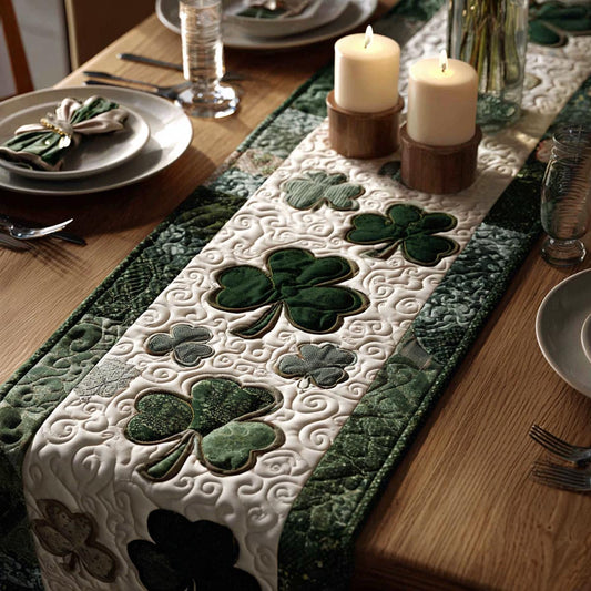 Clover Luck Quilted Table Runner NCU0DV1822