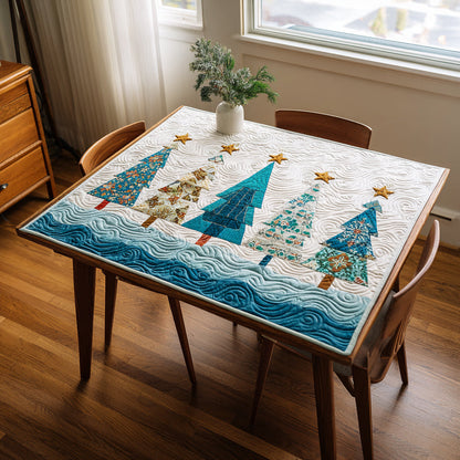Coastal Christmas Tree Quilted Table Topper NCU0HNH157