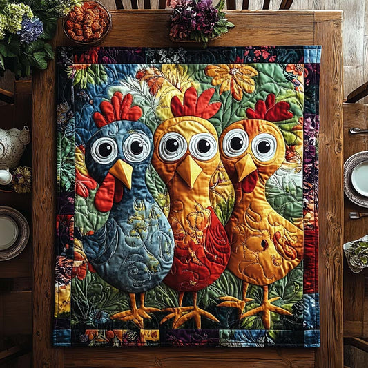 Country Cluck Quilted Table Topper NCU0DV718