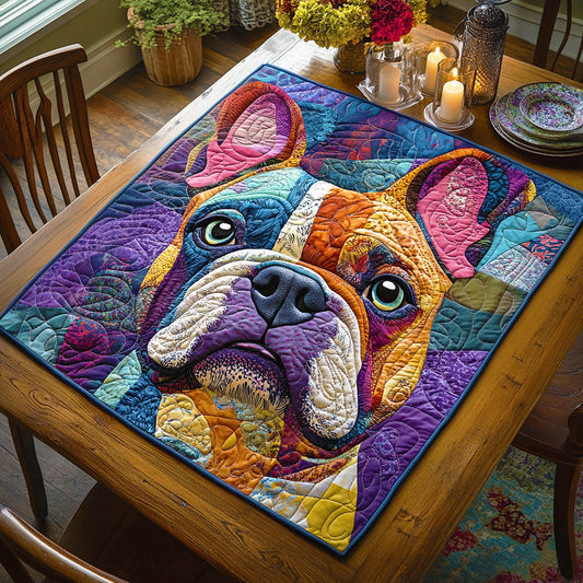 Cozy Bulldog Quilted Table Topper NCU0DV761