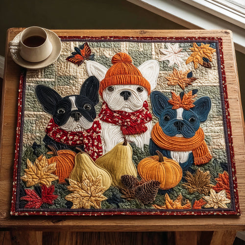 Cozy Bulldogs Crew Quilted Table Topper NCU0HNH051