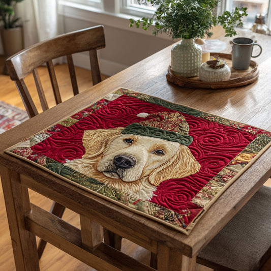 Cozy Golden Retriever Crew Quilted Table Topper NCU0HNH128