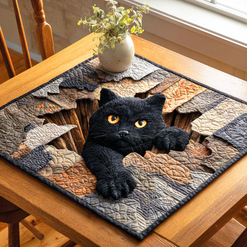 Cracked Ground Cat Quilted Table Topper NCU0NTD466