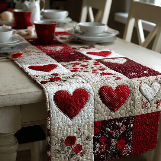 Crimson Rose Hearts Quilted Table Runner NCU0LDH313