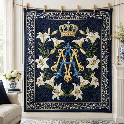 Crown Lily Monogram Quilted Blanket NCU0HNH1235