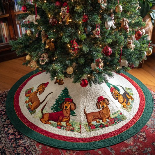 Dachshunds Charm Christmas Quilted Tree Skirt NCU0DDK1463