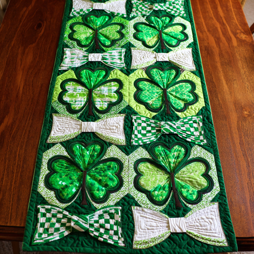 Emerald Clover Quilted Table Runner NCU0NTD1354