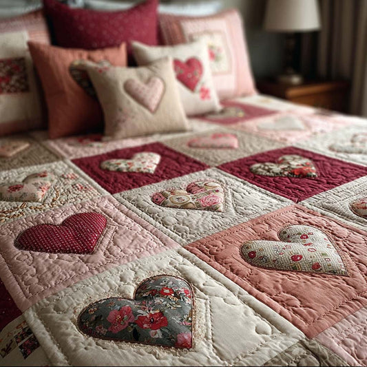 Faithful Hearts 3-Piece Quilted Bedding Set NCU0DQQ0258