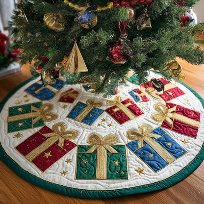 Festive Charm Christmas Quilted Tree Skirt NCU0DDK1744