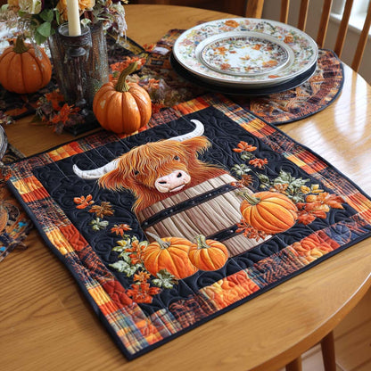 Fluffy Moo Mood Quilted Table Topper NCU0NNT1194