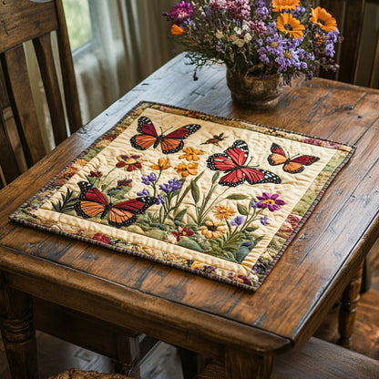 Flutter Bloom Quilted Table Topper NCU0DV648