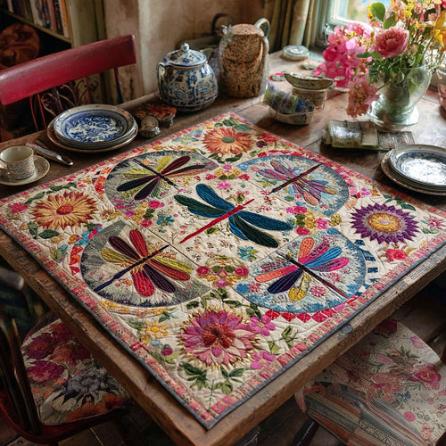 Folkflight Quilted Table Topper NCU0PTT879