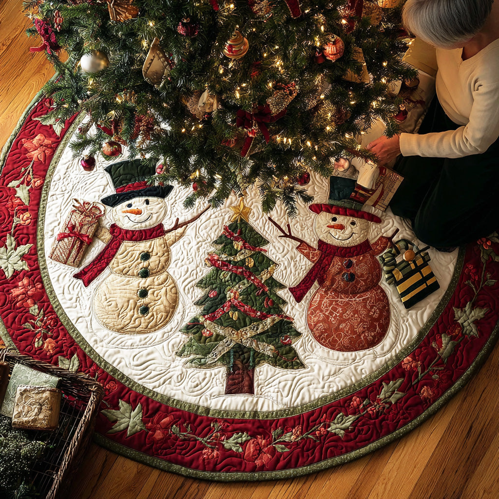 Frost Lantern Night Christmas Quilted Tree Skirt NCU0NTD938