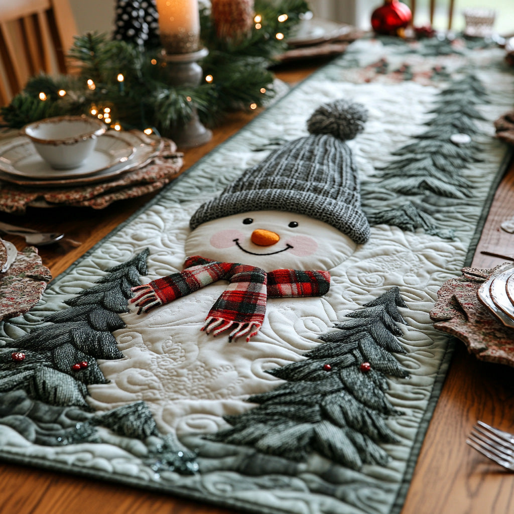 Frosty Smiles Quilted Table Runner NCU0DV881