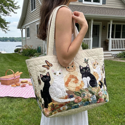 Garden Whiskers Quilted Classic Tote Bag SN0PT032