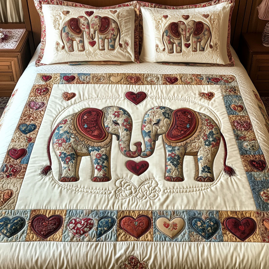 Elephant Patchwork Delight Quilted Blanket NCU0NT182 main image 1