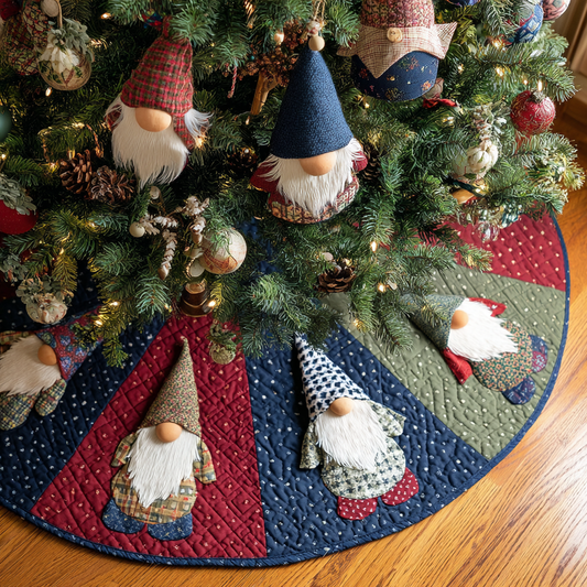 Gnome Spirit Christmas Quilted Tree Skirt NCU0DDK1432