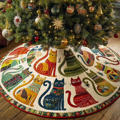 Golden Bell Cat Circle Quilted Tree Skirt NCU0NXD1137