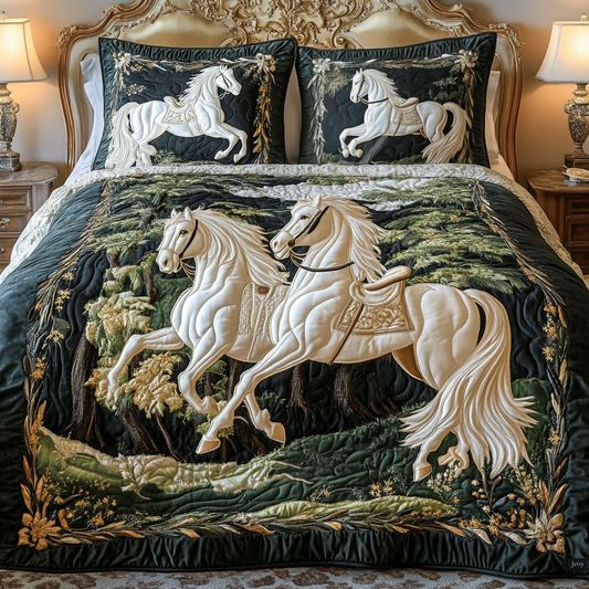 Golden Gallop 3-Piece Quilted Bedding Set NCU0VH0360