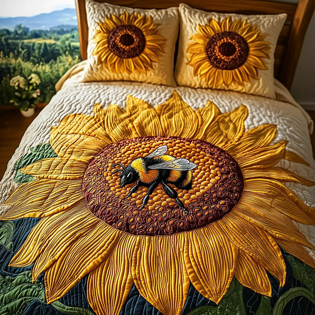 Golden Wings 3-Piece Quilted Bedding Set NCU0DV549
