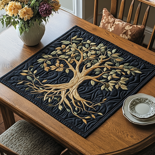 Harvest Tree Quilted Table Topper NCU0DDK646