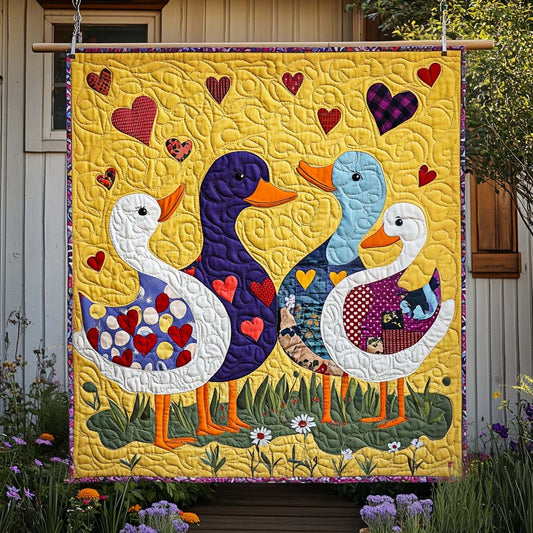 Heartful Gathering Quilted Blanket NCU0NT775