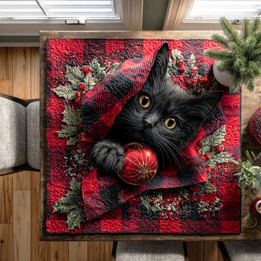 Holly Night Cat Quilted Table Topper NCU0NTD569