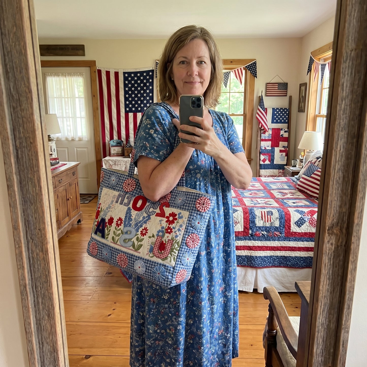 Homestead Americana Quilted Classic Tote Bag NCU0PTT3171
