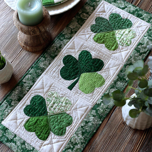 Irish Charm Quilted Table Runner NCU0DV1821