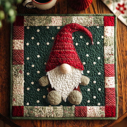 Jolly Gnome Table Topper NCU0NTV076