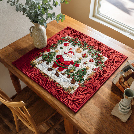 Jolly Santa Claus Quilted Table Topper NCU0HNH147