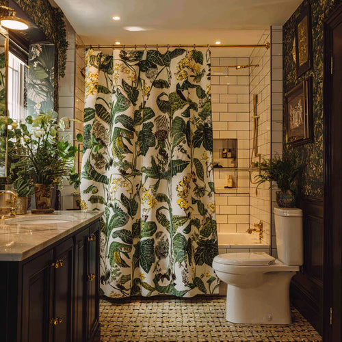 Leafy Manor Shower Curtain NCU0LDH563