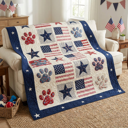 Liberty Pawprint Quilted Blanket NCU0NTV1074