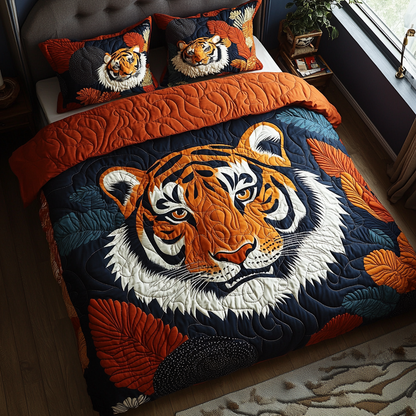 Majestic Menace Quilted Bedding Set NCU0DV172