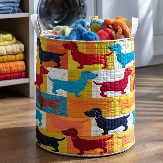 March of the Dachshunds Quilted Laundry Basket NCU0PTT1239