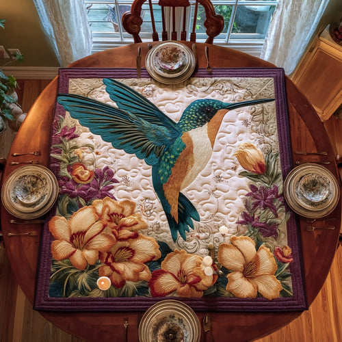 Meadow Hummer Quilted Table Topper NCU0DV910
